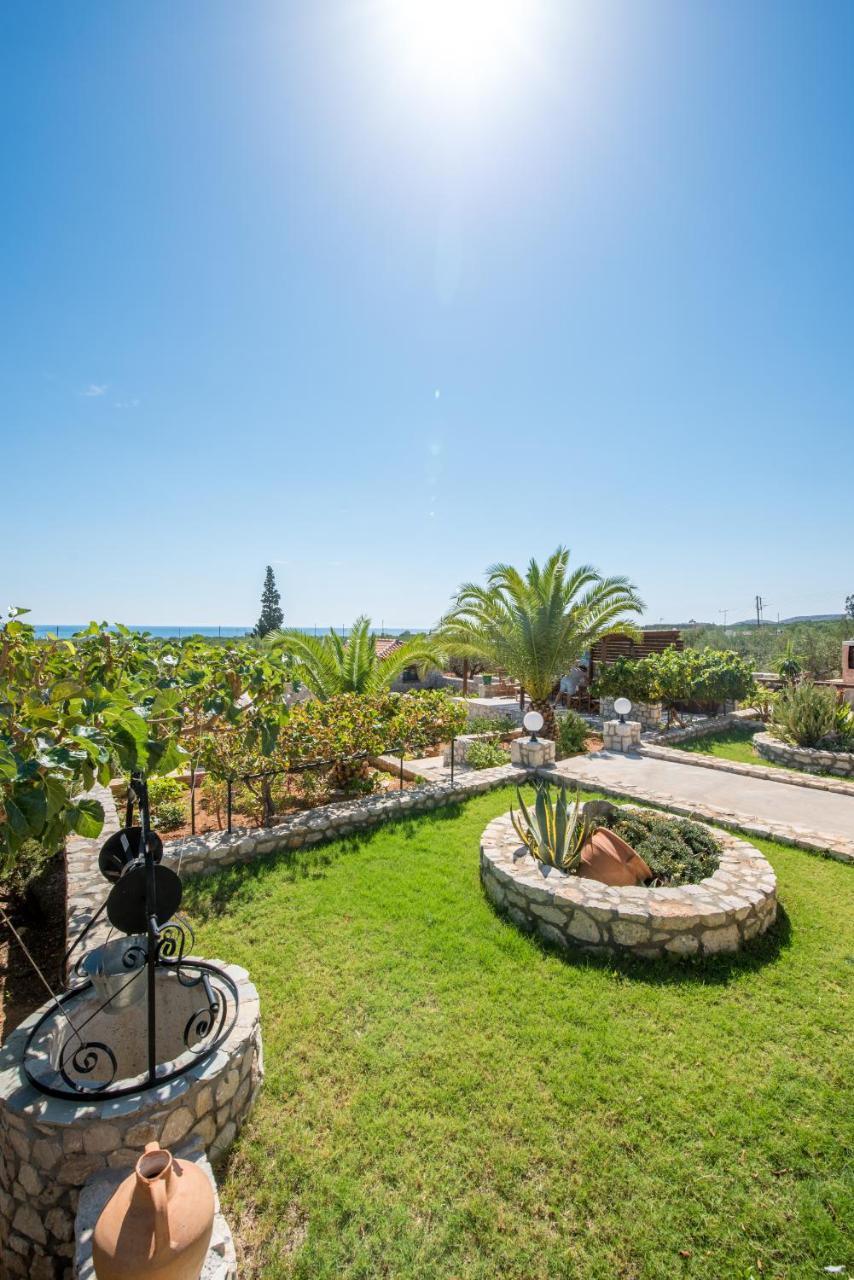 קסרוקמפוס Faros Apartments מראה חיצוני תמונה